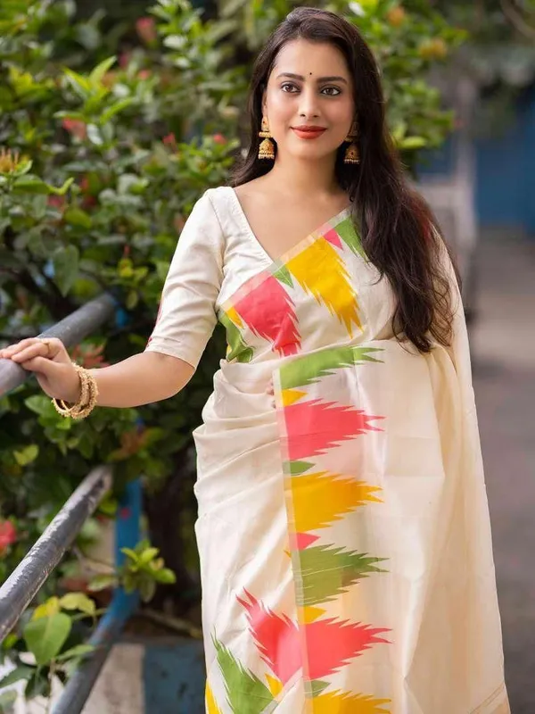 White_Cotton_Silk_Printed_Regular_Saree_For_Women