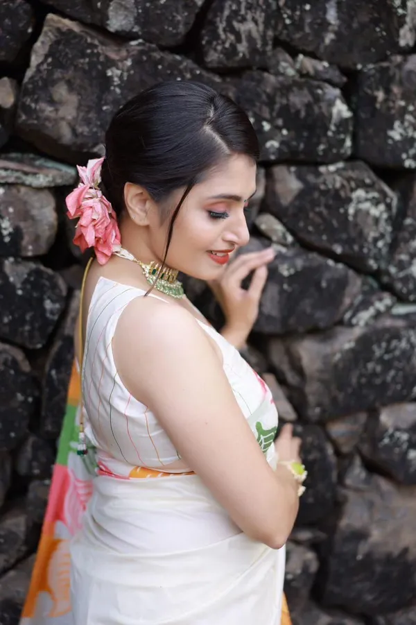 White_Cotton_Silk_Printed_Regular_Saree_For_Women