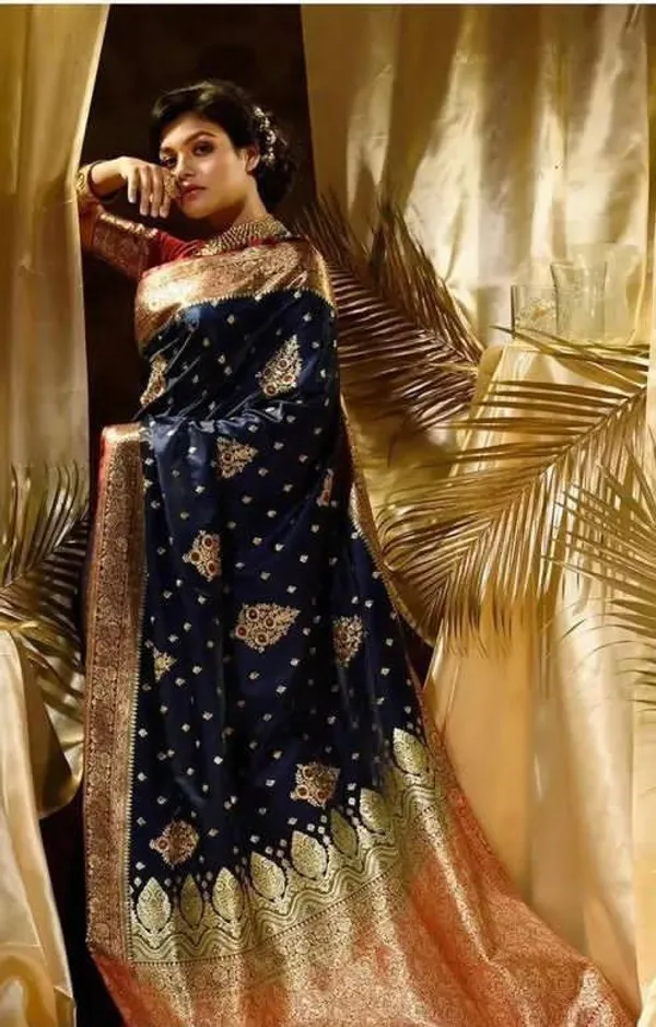 Blue_Silk_Blend_Embroidered_Woven_Regular_Saree_For_Women