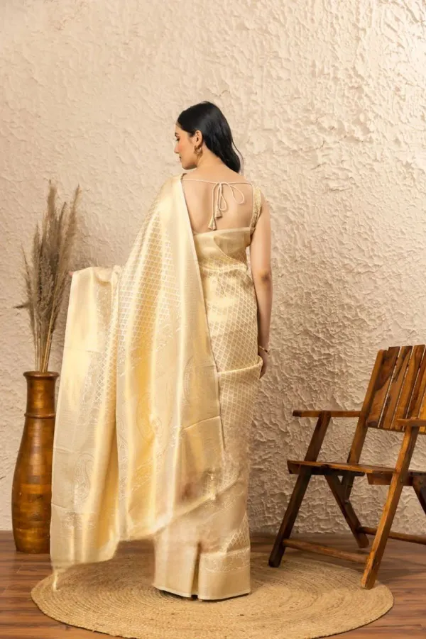 Cream_Cotton_Silk_Woven_Self_Design_Regular_Saree_For_Women