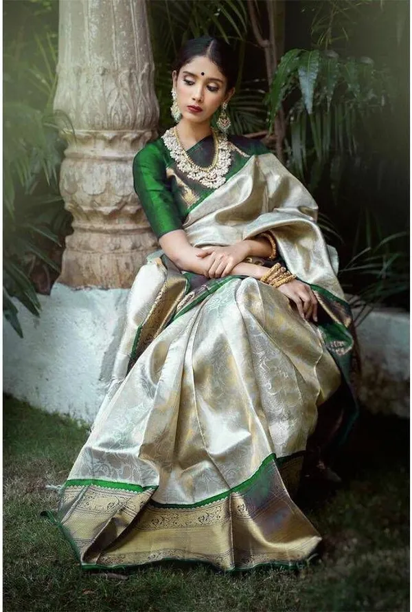 Cream_Green_Cotton_Silk_Floral_Print_Kanjivaram_Saree_For_Women