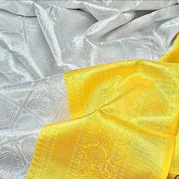 Grey_Cotton_Silk_Woven_Brocade_Regular_Saree_For_Women