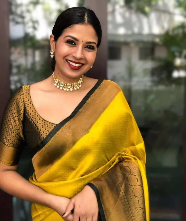 Yellow_Cotton_Silk_Floral_Print_Kanjivaram_Saree_For_Women