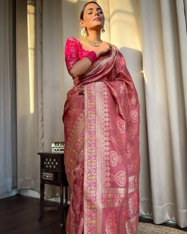 Pink_Cotton_Silk_Jacquard_Woven_Banarasi_Saree_For_Women
