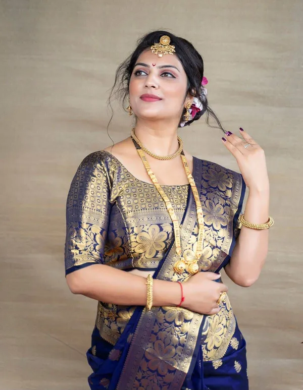 Blue_Cotton_Silk_Woven_Banarasi_Saree_For_Women