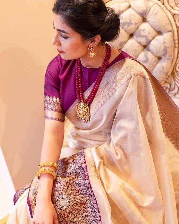 Cream_Cotton_Silk_Jacquard_Banarasi_Saree_For_Women