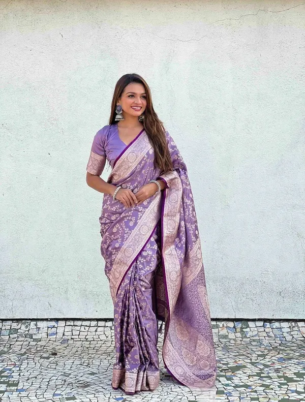 Purple_Cotton_Silk_Floral_Jacquard_Regular_Saree_For_Women