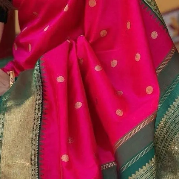 Pink_Cotton_Silk_Floral_Print_Jacquard_Saree_For_Women