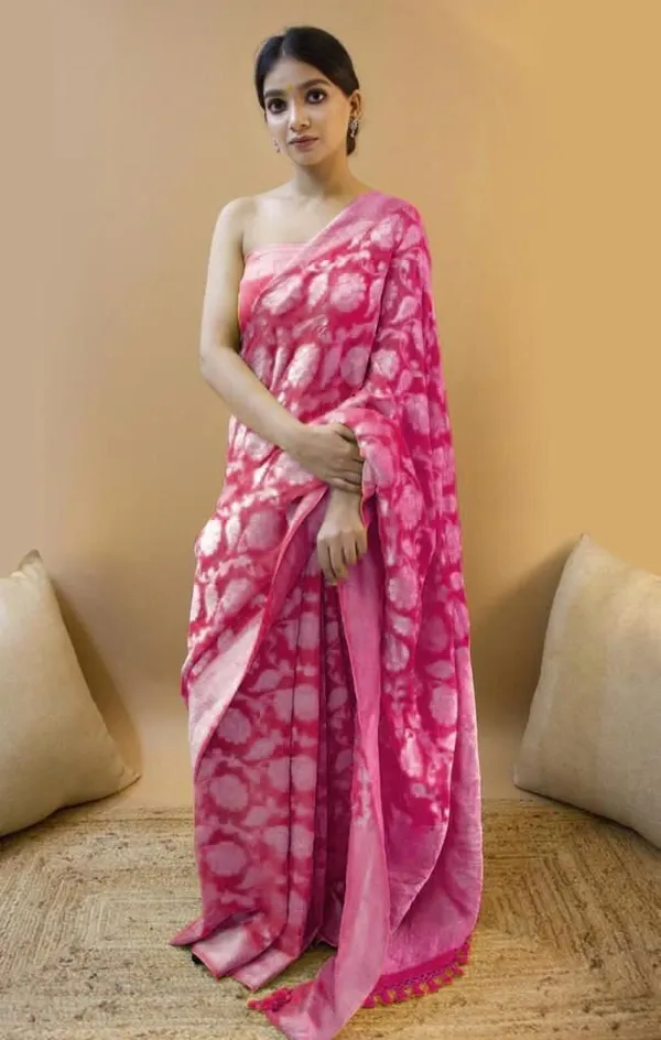 Pink_Cotton_Silk_Floral_Print_Regular_Saree_For_Women