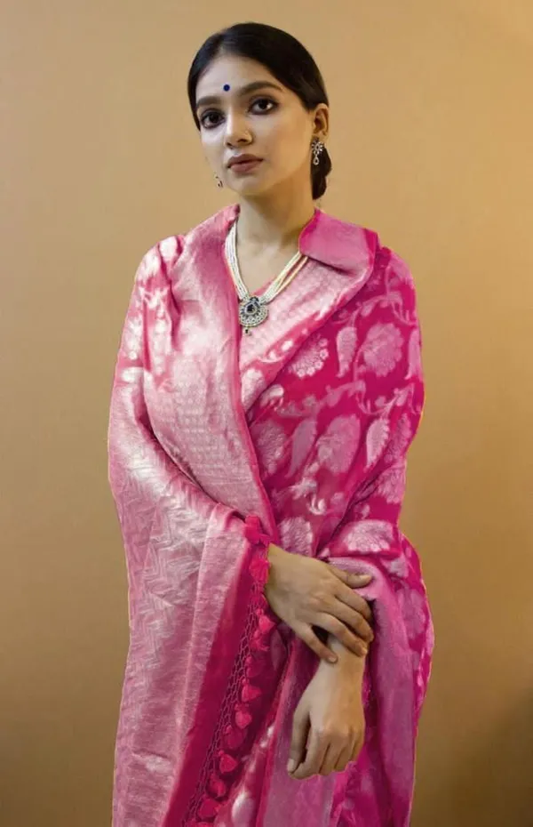 Pink_Cotton_Silk_Floral_Print_Regular_Saree_For_Women