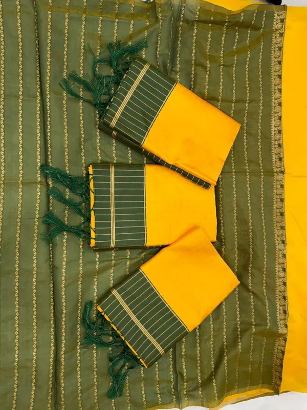 Yellow_Cotton_Silk_Floral_Print_Jacquard_Banarasi_Saree_For_Women