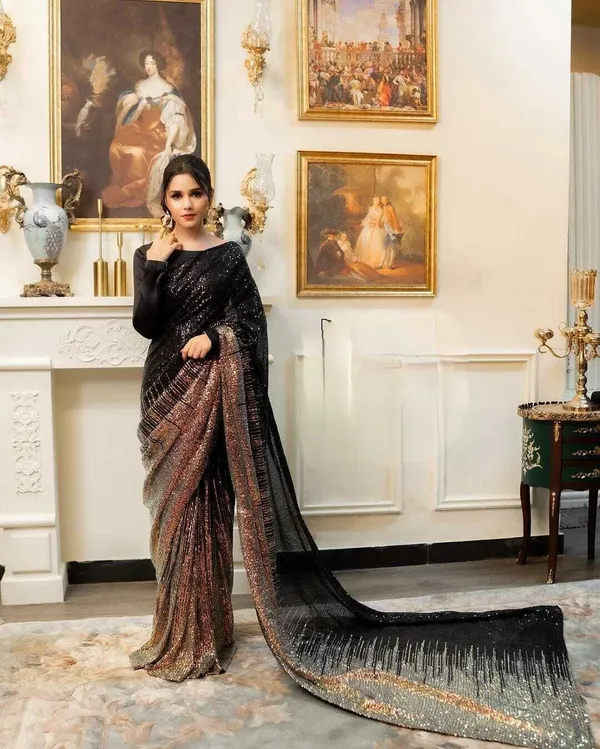 Black_Georgette_Sequin_Embellished_Regular_Saree_For_Women