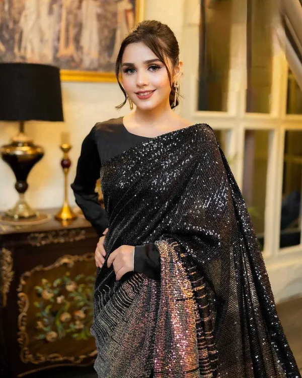 Black_Georgette_Sequin_Embellished_Regular_Saree_For_Women