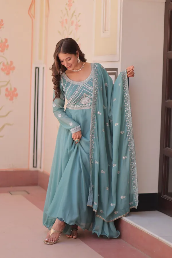 Sky_Blue_Color_Beautiful_Gown_in_Georgette_FAbric