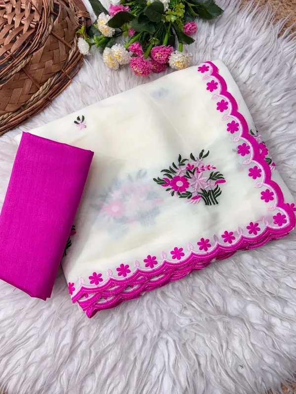 White_Color_Fancy_Saree_in_Georgette_Fabric
