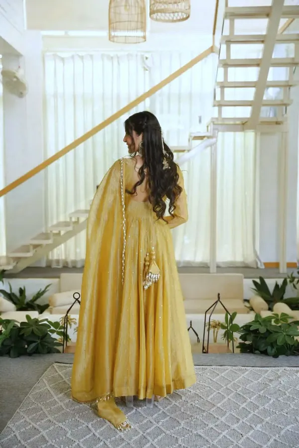 Yellow_Color_Beautiful_Gown_in_Silk_Fabric