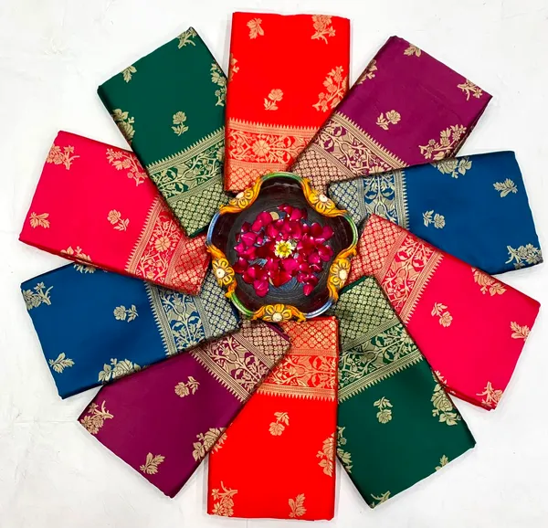 Dark_Green_Cotton_Silk_Jacquard_Woven_Banarasi_Saree_For_Women
