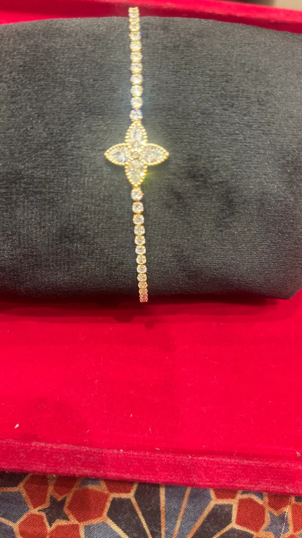 The_Marquise_Blossom_Tennis_Bracelet