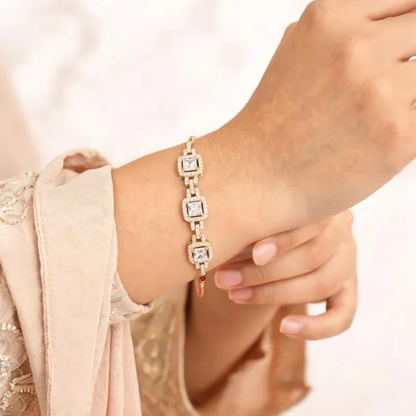 The_Pave_Quadrate_Bracelet