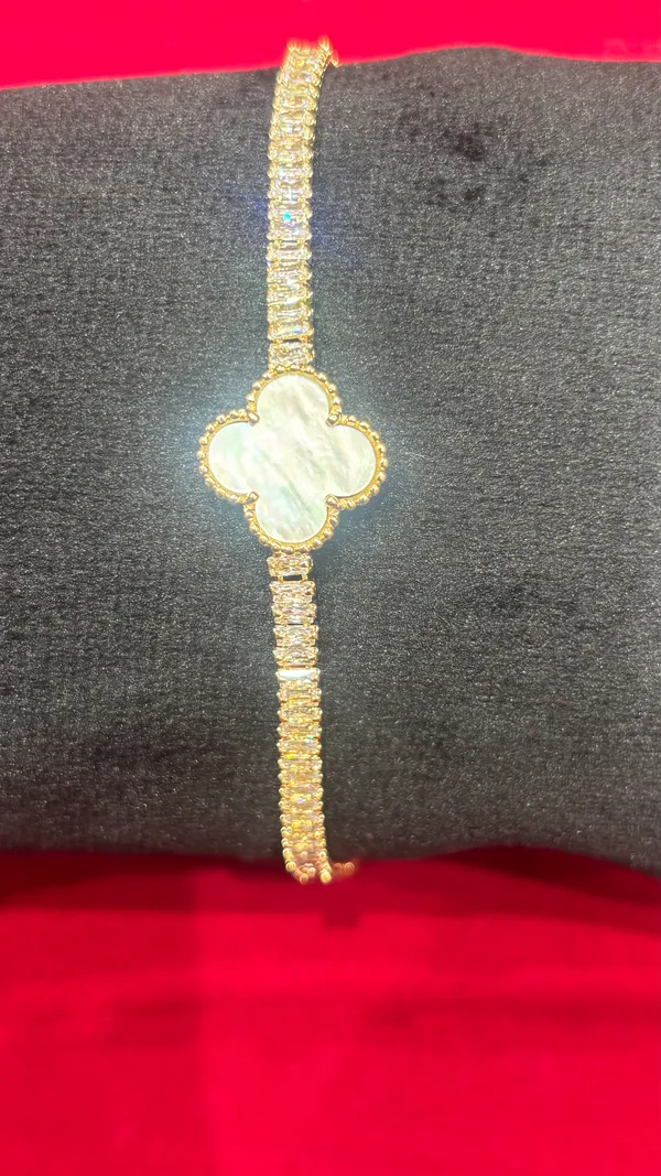 The_Nacre_Blossom_Baguette_Tennis_Bracelet: