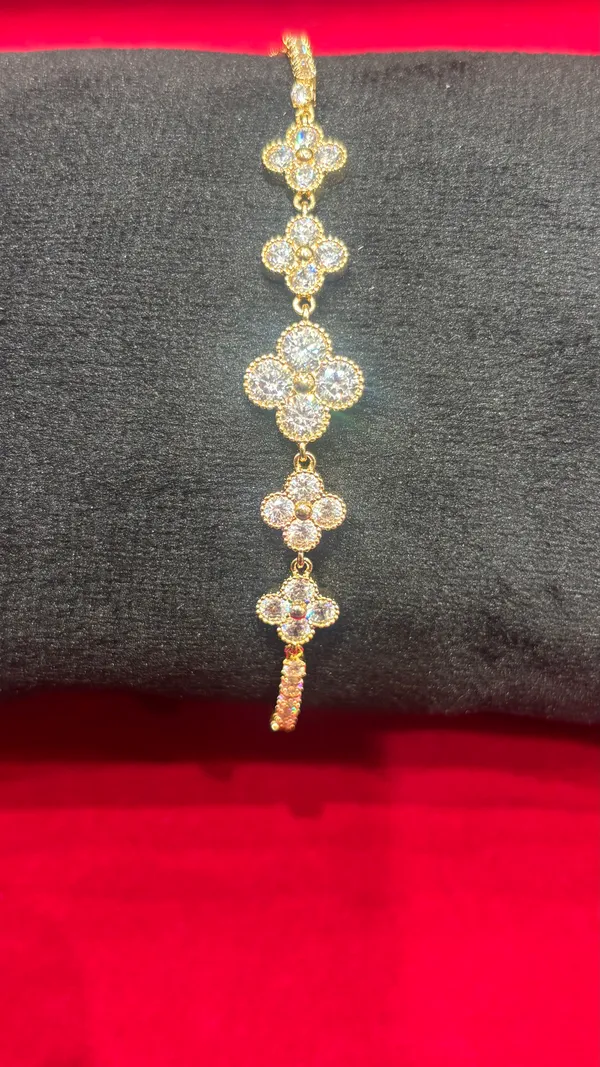 The_Pave_Flora_Bracelet