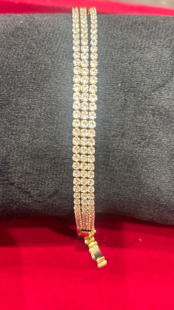 Tiered_Solitaire_Pave_Cuff_Tennis_Bracelet