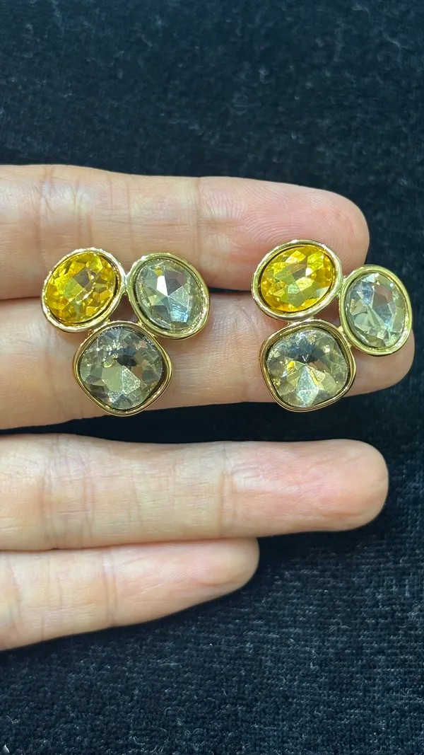The_Citrine_Sunburst_Trio