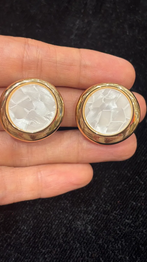 Mother_Of_Pearl_Mosaic_Disc_Studs