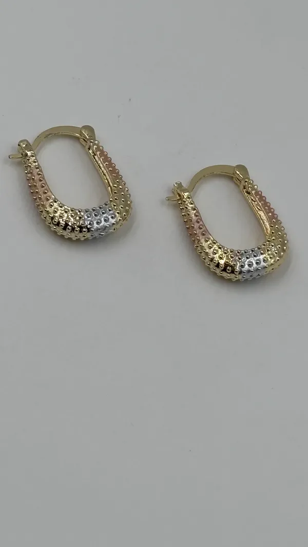 The_Tri-Tone_U-Hoops
