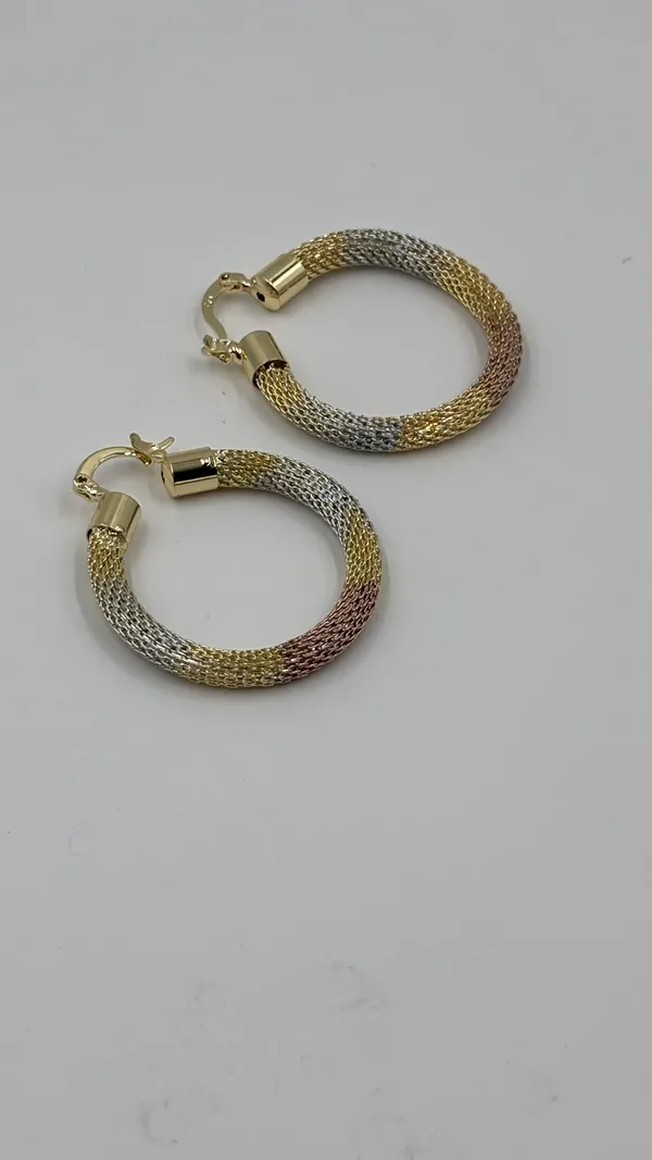 The_Tri-Tone_Woven_Hoops