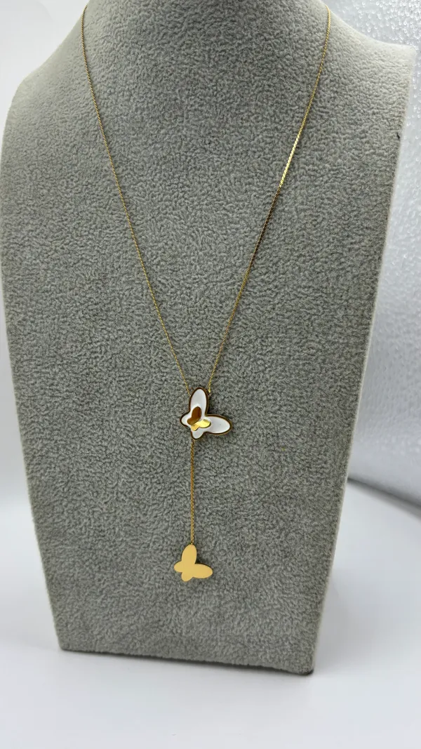 The_Papillon_Nacre_Lariat