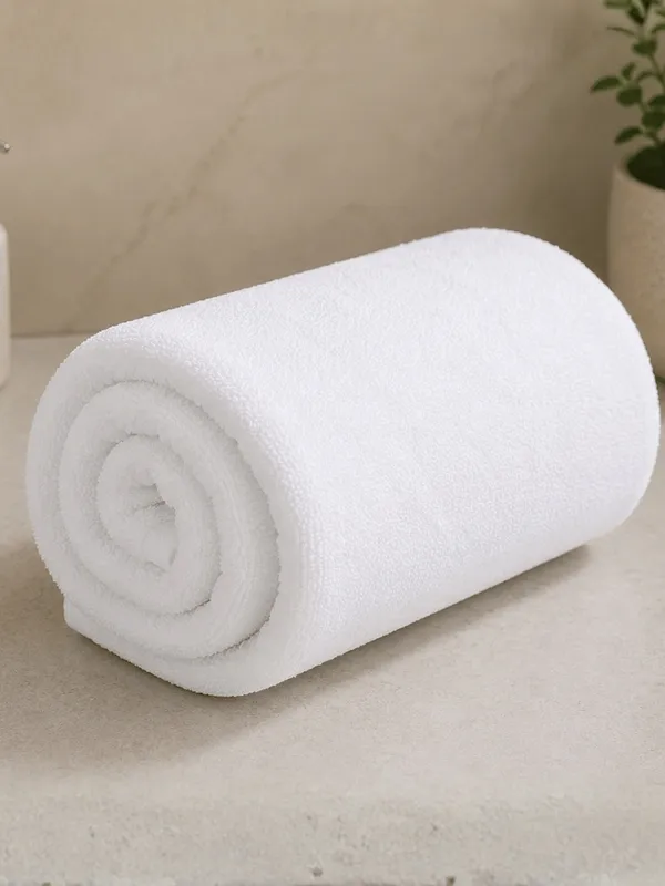 White_Premium_Cotton_Textured_Border_Bath_Towel