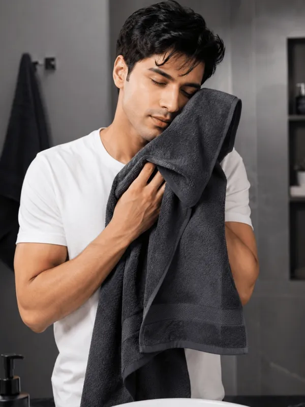Black_Premium_Cotton_Towel