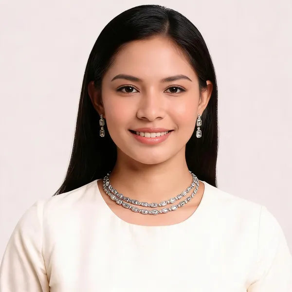 White_Alloy_Jewellery_Set_For_Women