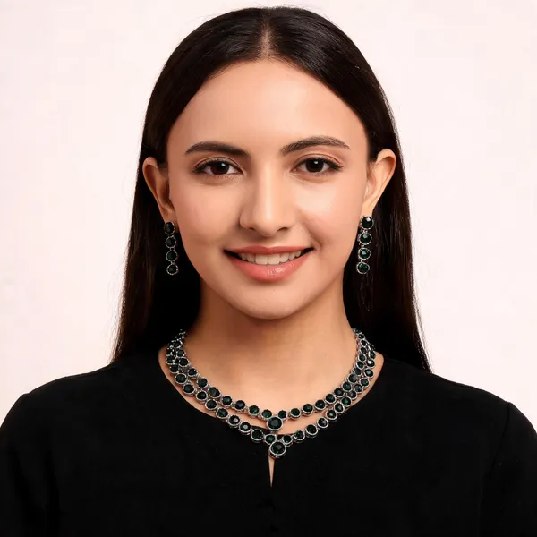 Green_Alloy_Jewellery_Set_For_Women