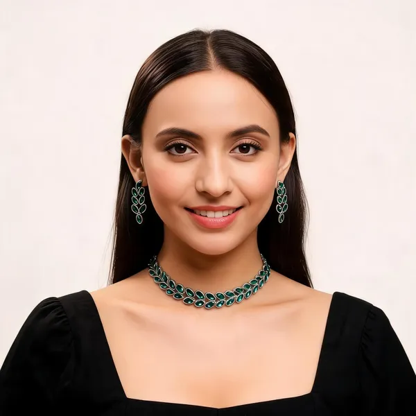 Green_Alloy_Jewellery_Set_For_Women