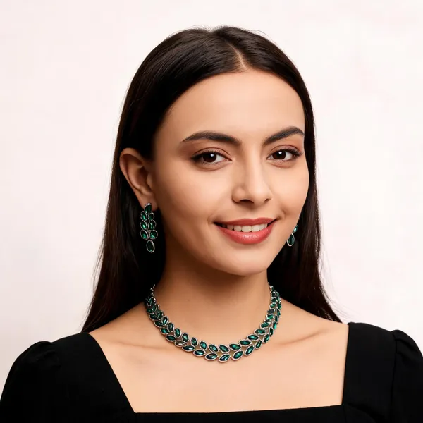 Green_Alloy_Jewellery_Set_For_Women