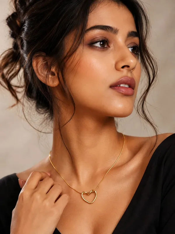 Premium_Heart_Pendant_Necklace_for_Women