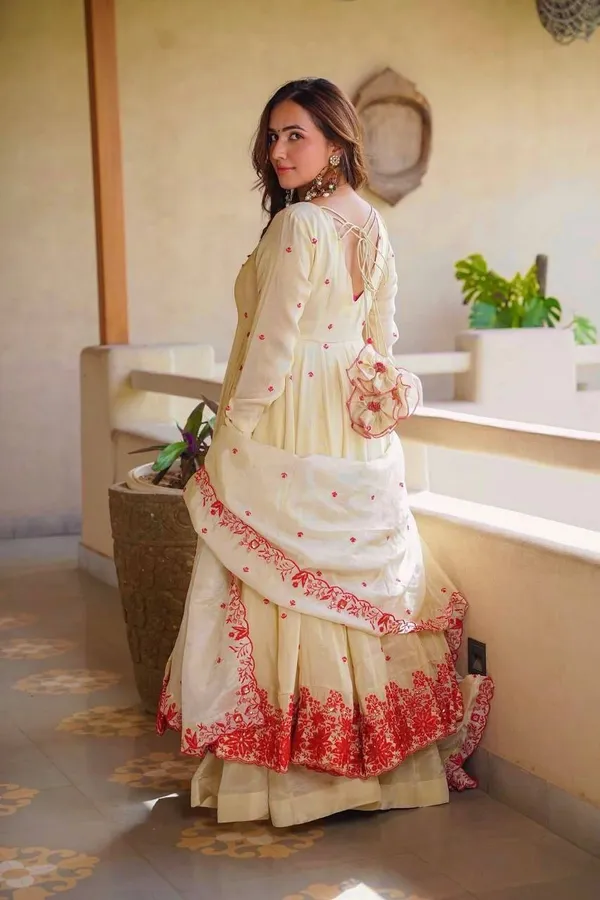 Cream_Anarkali_Suit_Set_for_Women