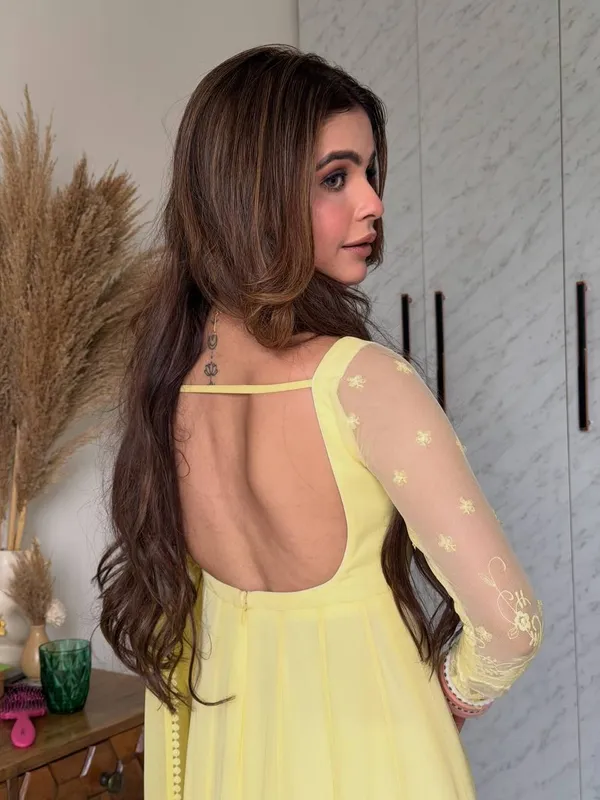 Yellow_Embellished_Anarkali_Suit_Set_For_Women