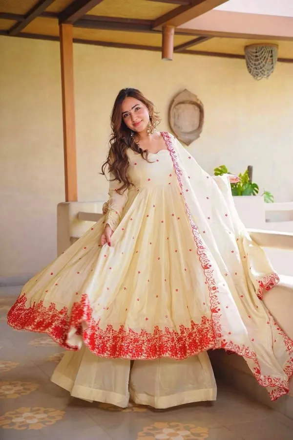 Cream_Anarkali_Suit_Set_for_Women