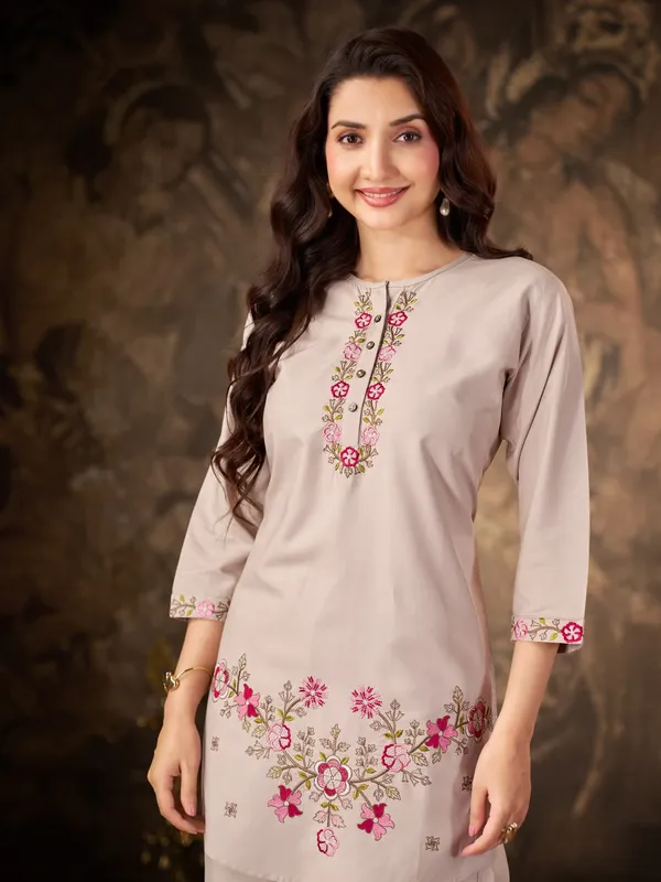 Meher_Embroidered_Co-Ord_Set_–_Premium_Kurta_&_Straight_Pant_Set