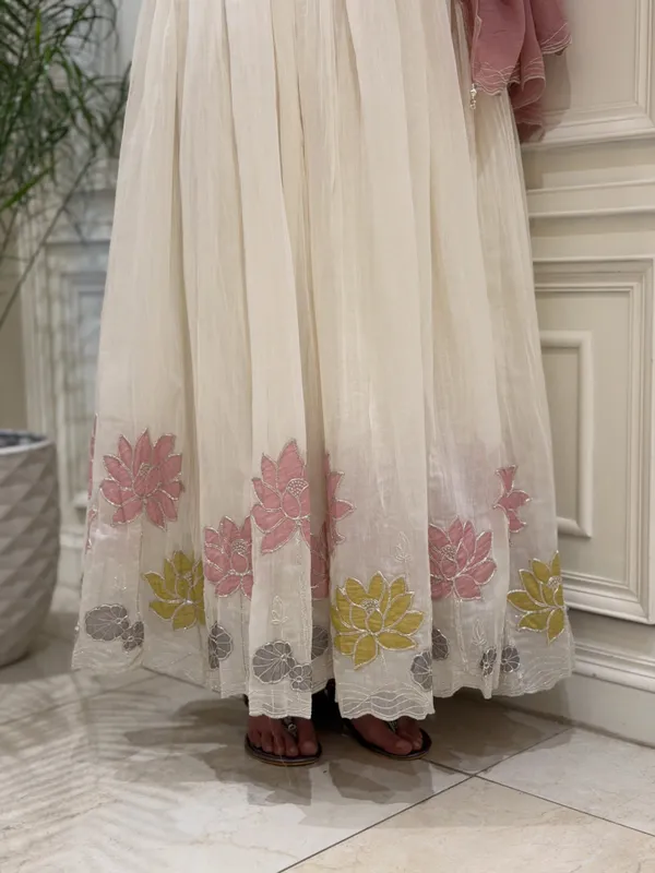 Meher_Embroidered_Georgette_Gown