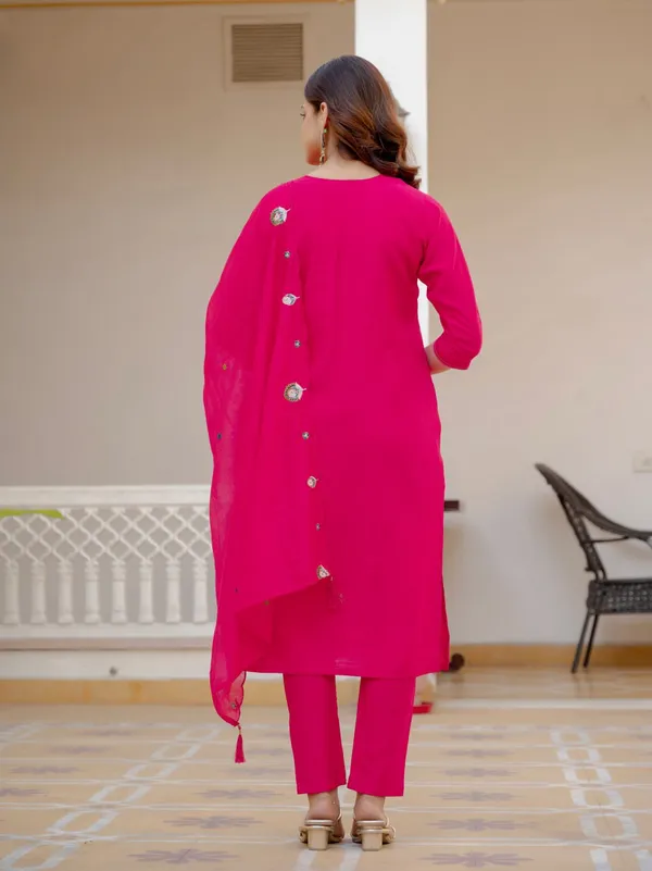 Mishudi_Designer_Floral_Embroidered_3_Piece_Suit_Set