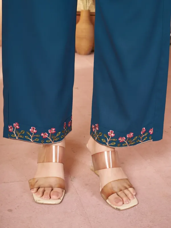 Mishudi_Designer_Floral_Embroidery_Co-Ord_Set