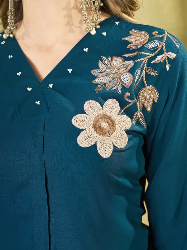 Mishudi_Premium_Floral_Embroidered_Co-Ord_Set