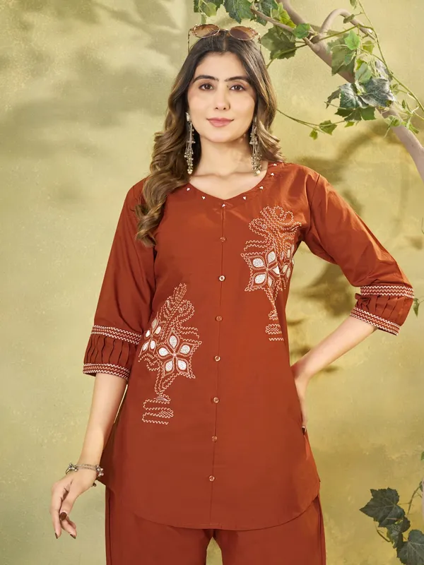 Mishudi_Premium_Floral_Embroidered_Co-Ord_Set