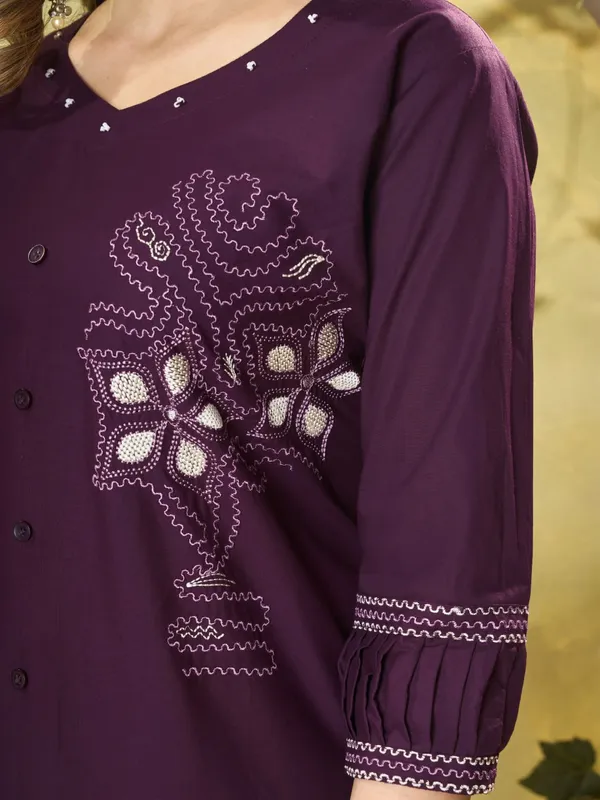 Mishudi_Premium_Floral_Embroidered_Co-Ord_Set