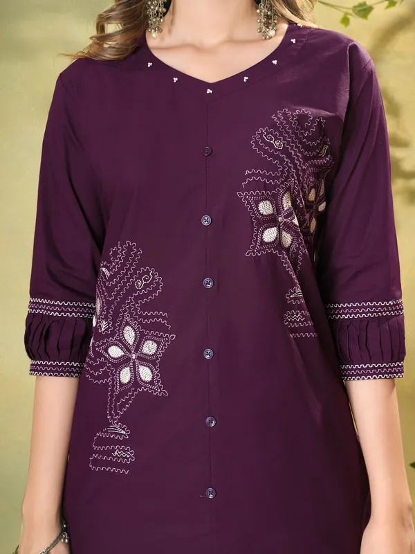 Mishudi_Premium_Floral_Embroidered_Co-Ord_Set
