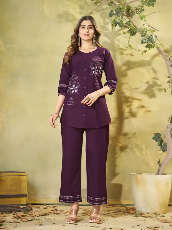 Mishudi_Premium_Floral_Embroidered_Co-Ord_Set